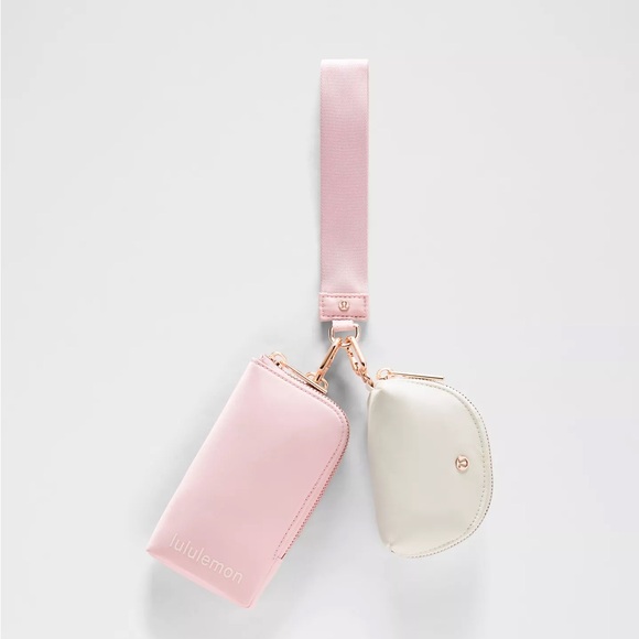 lululemon athletica Handbags - BNWT lululemon Dual Pouch Wristlet
Wallet